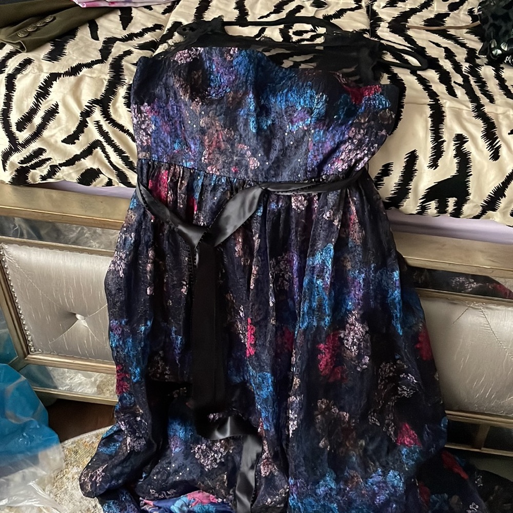 Adrianna Papell sequin mesh maxi dress, size 10 - Picture 9 of 10